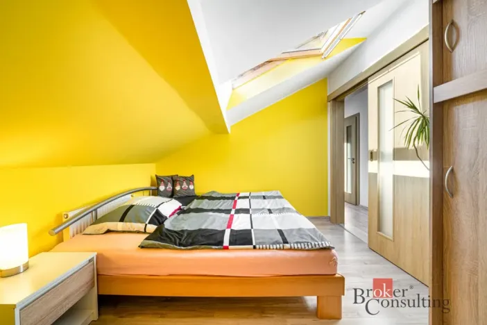 Prodej atypického bytu, Karlovy Vary, Raisova, 121 m2