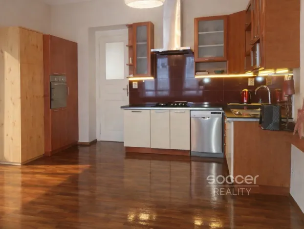 Pronájem bytu 2+kk, Praha - Karlín, Thámova, 55 m2