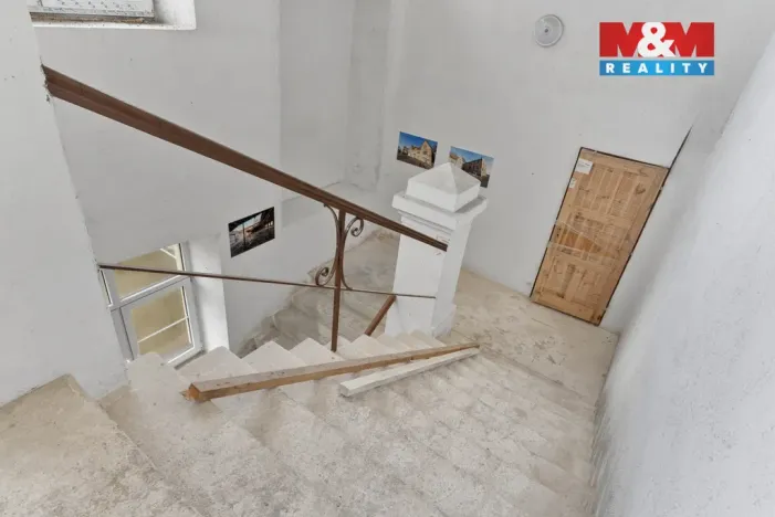 Pronájem výrobních prostor, Višňová - Poustka, 884 m2