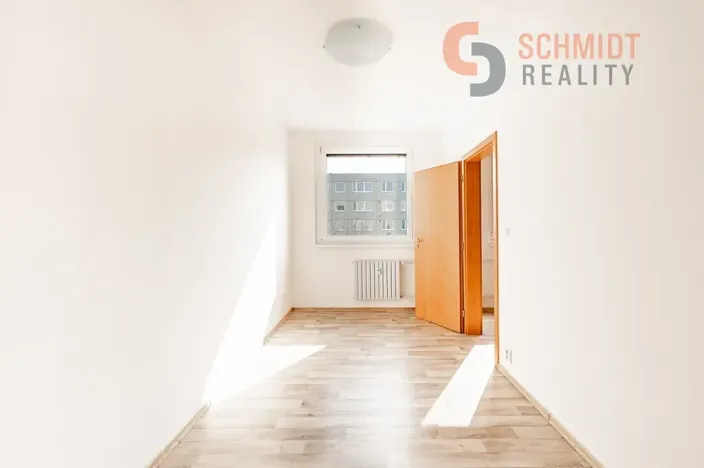 Prodej bytu 2+1, Břeclav, Na Valtické, 44 m2