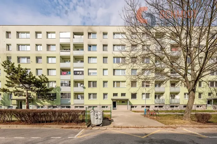 Prodej bytu 2+1, Břeclav, Na Valtické, 44 m2