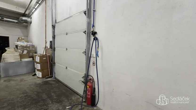 Pronájem výrobních prostor, Sokolov, Trocnovská, 876 m2