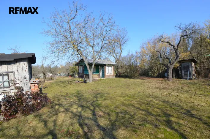 Prodej zahrady, Olomouc - Droždín, 1911 m2