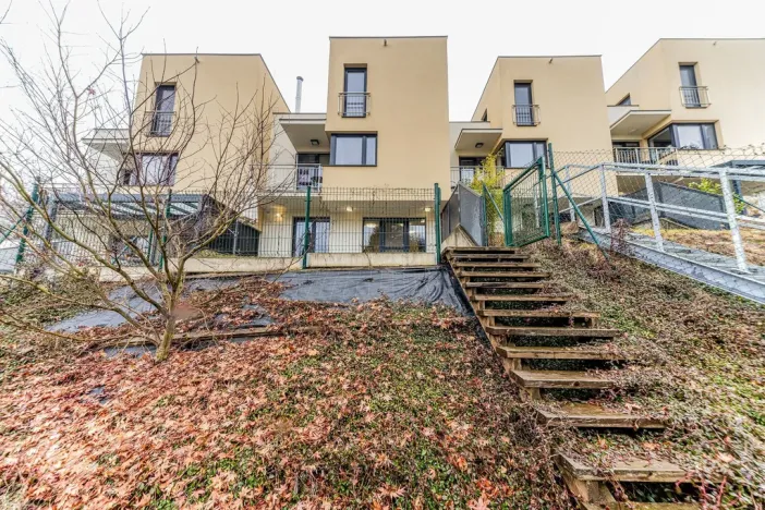 Pronájem rodinného domu, Zlín, Pod Stráněmi, 234 m2