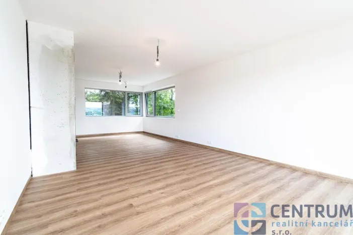 Prodej bytu 4+kk, Vrkoslavice, 119 m2