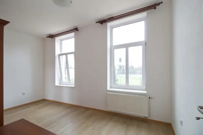 Pronájem bytu 2+1, Líně, Plzeňská, 44 m2