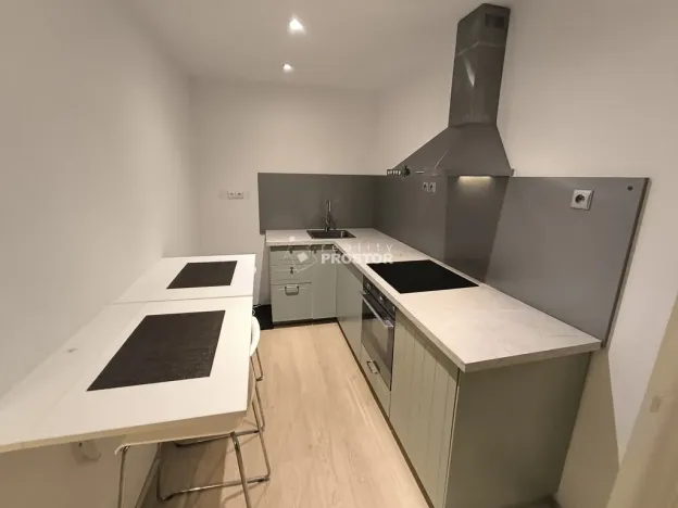 Pronájem bytu 2+kk, Praha - Smíchov, Na Václavce, 39 m2