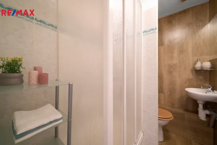 Prodej bytu 1+1, Trutnov - Horní Staré Město, Rozmarýnová, 32 m2