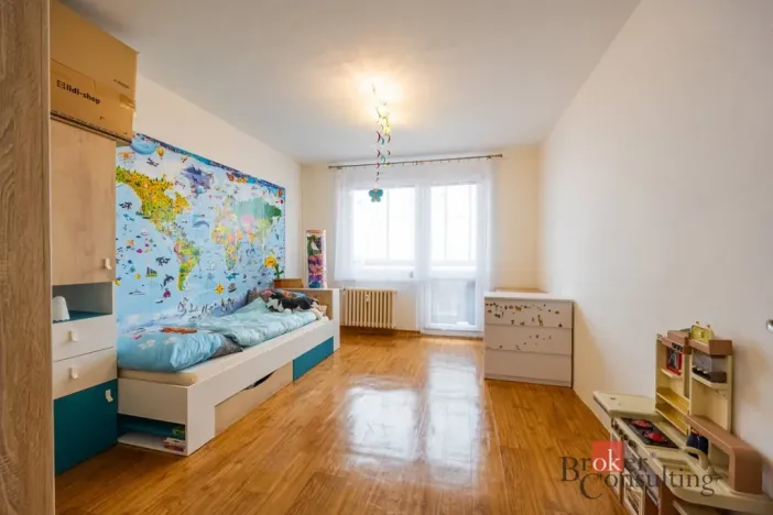 Prodej bytu 3+1, Hradec Králové - Nový Hradec Králové, třída Edvarda Beneše, 98 m2