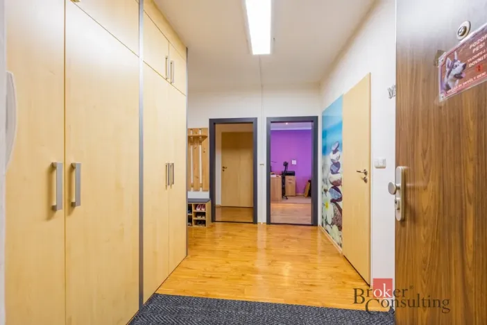 Prodej bytu 3+1, Hradec Králové - Nový Hradec Králové, třída Edvarda Beneše, 98 m2