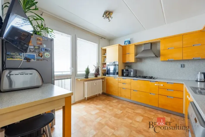 Prodej bytu 3+1, Hradec Králové - Nový Hradec Králové, třída Edvarda Beneše, 98 m2