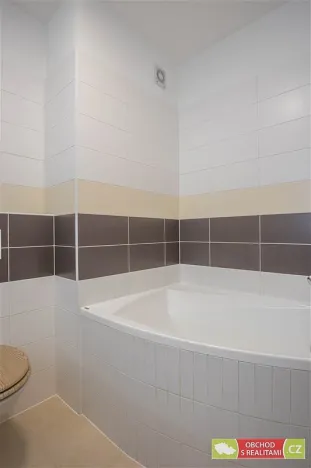 Pronájem bytu 2+kk, Přezletice, Pod Zahrady, 66 m2