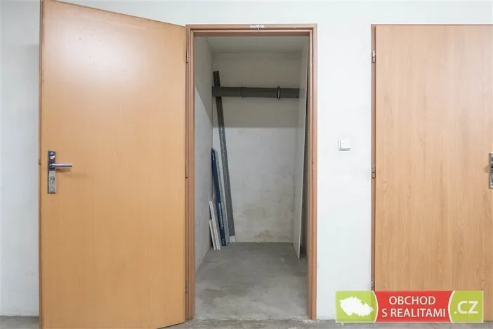 Pronájem bytu 1+kk, Praha, Kozácká, 30 m2