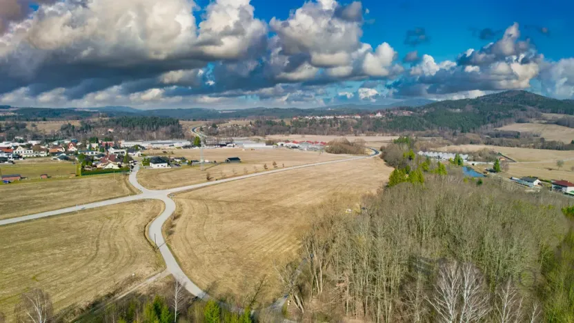 Prodej pozemku pro bydlení, Kaplice, Linecká, 28355 m2