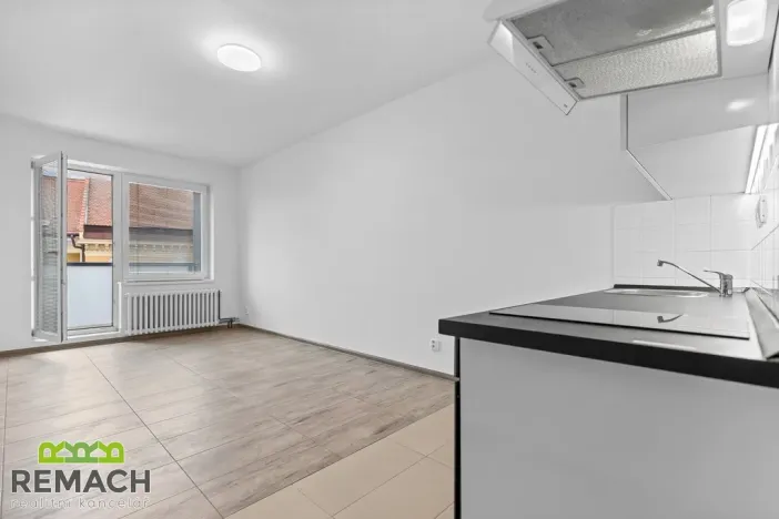 Pronájem bytu 1+kk, Uherské Hradiště, Dvořákova, 28 m2