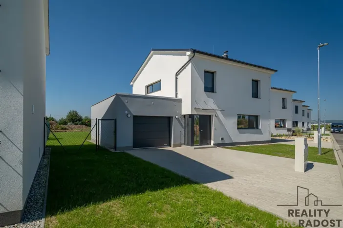 Pronájem rodinného domu, Moravičany, 183 m2