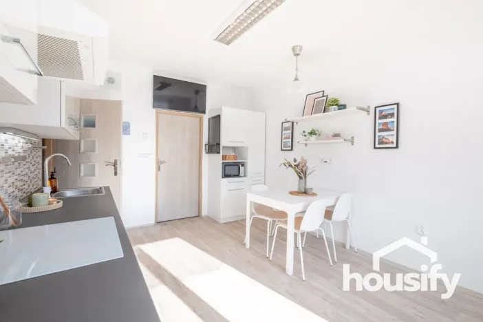 Pronájem bytu 2+1, Znojmo, Přímětická, 54 m2