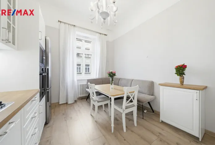 Prodej bytu 3+kk, Karlovy Vary, Koptova, 78 m2