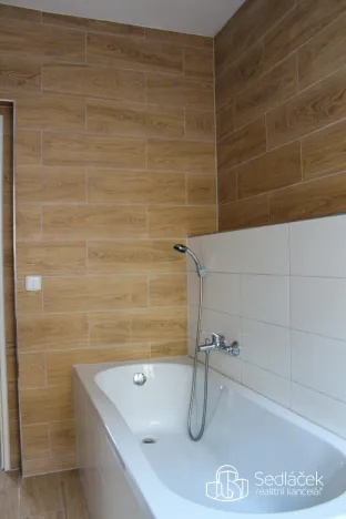 Pronájem bytu 2+1, Sokolov, U Divadla, 58 m2