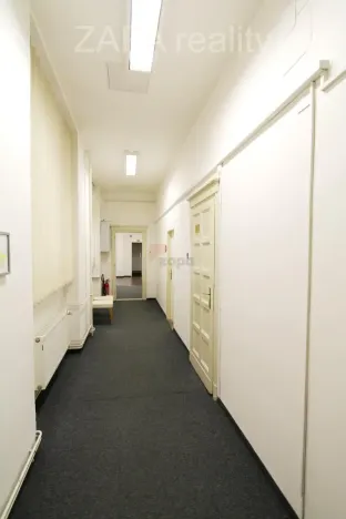 Pronájem kanceláře, Praha - Nové Město, Národní, 26 m2