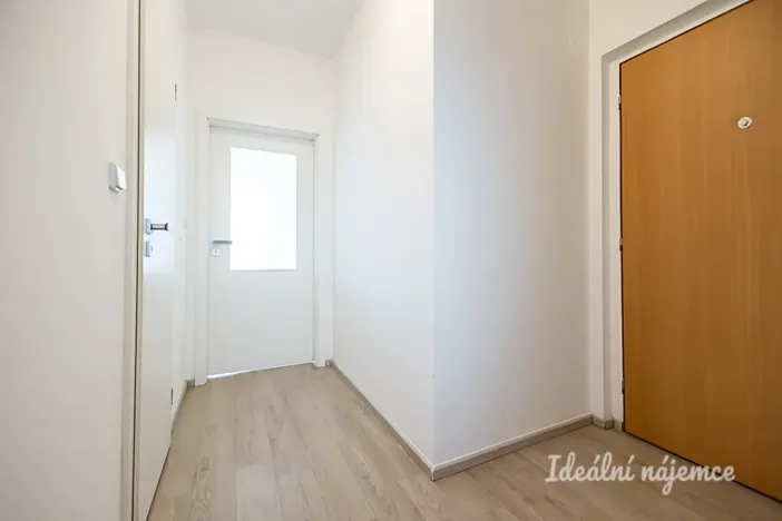 Pronájem bytu 2+kk, Praha - Kunratice, Pod Haltýřem, 47 m2