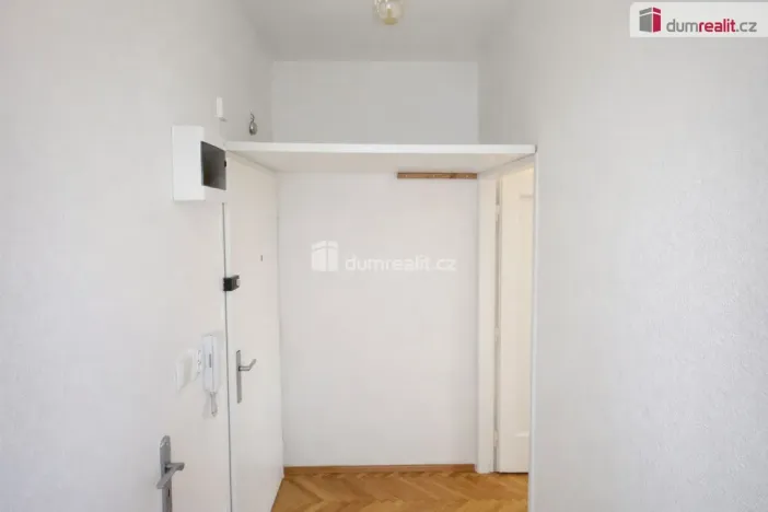Pronájem bytu 1+kk, Praha - Smíchov, Mošnova, 62 m2