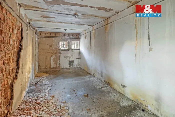 Prodej komerčního pozemku, Kralupy nad Vltavou, sídl. Hůrka, 238 m2