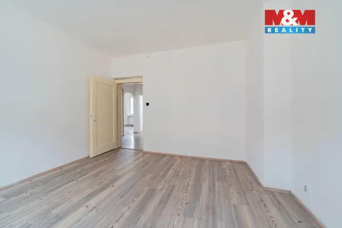 Prodej bytu 2+1, Cheb, Karlova, 67 m2