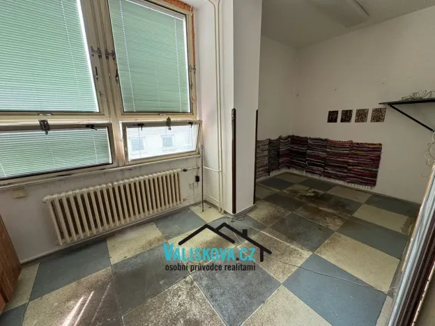 Pronájem obchodního prostoru, Kroměříž, Oskol, 450 m2