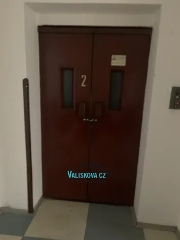 Pronájem obchodního prostoru, Kroměříž, Oskol, 450 m2