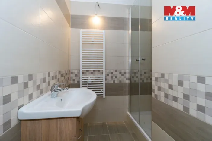 Prodej bytu 2+kk, Pardubice, K Polabinám, 73 m2