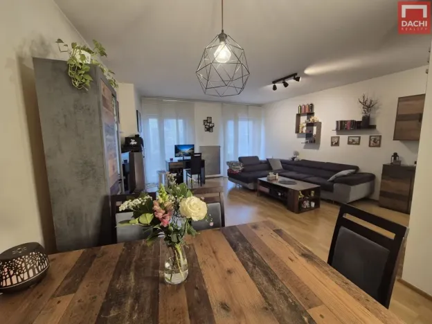 Prodej bytu 2+kk, Statenice, Zelená, 61 m2