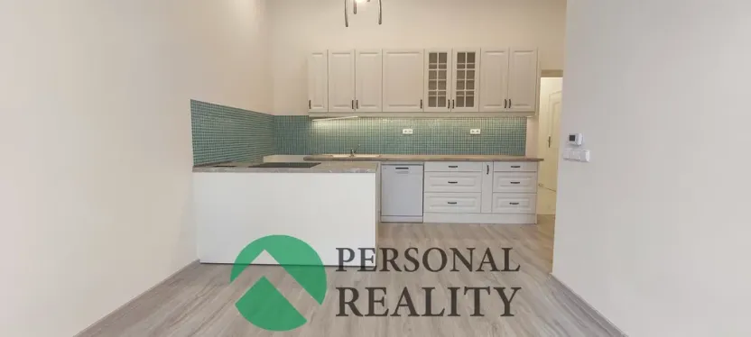 Pronájem bytu 3+kk, Praha - Karlín, Urxova, 67 m2