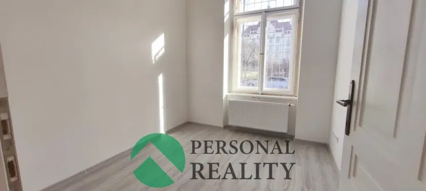 Pronájem bytu 3+kk, Praha - Karlín, Urxova, 67 m2