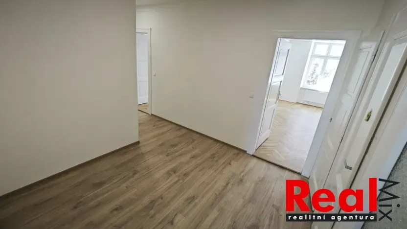 Pronájem bytu 3+1, Brno - Veveří, Grohova, 100 m2