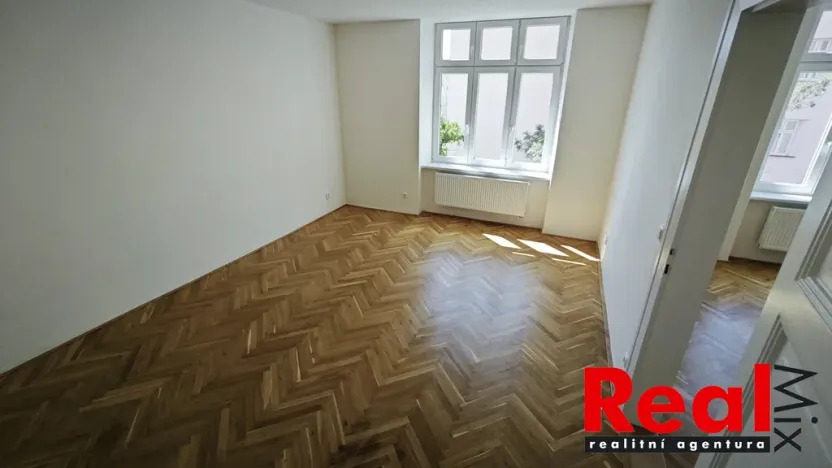 Pronájem bytu 3+1, Brno - Veveří, Grohova, 100 m2