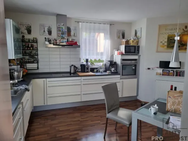 Prodej rodinného domu, Wiesenwaldstraße,Waibstadt,Německo, 240 m2