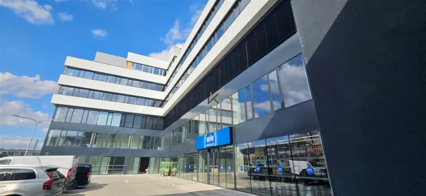 Pronájem komerční nemovitosti, Praha - Vysočany, Poděbradská, 700 m2