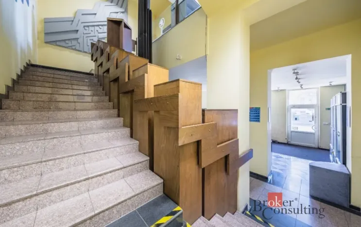 Prodej obchodního prostoru, Plzeň - Jižní Předměstí, Korandova, 246 m2