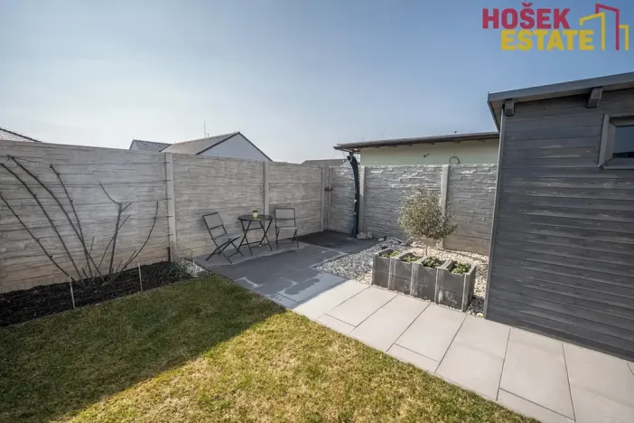 Prodej rodinného domu, Pohořelice, U Větrolamu, 160 m2