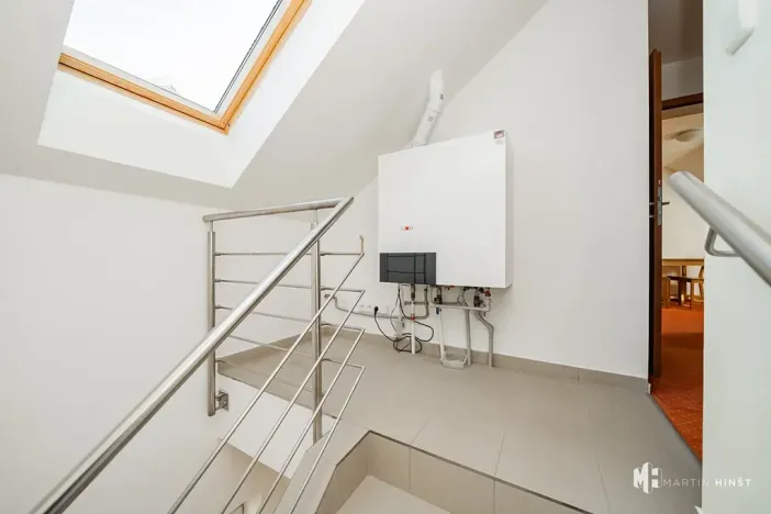 Pronájem výrobních prostor, Zlonín, Hlavní, 50 m2