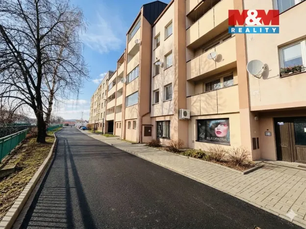 Prodej bytu 2+1, Klatovy - Klatovy IV, Na Bělidle, 70 m2