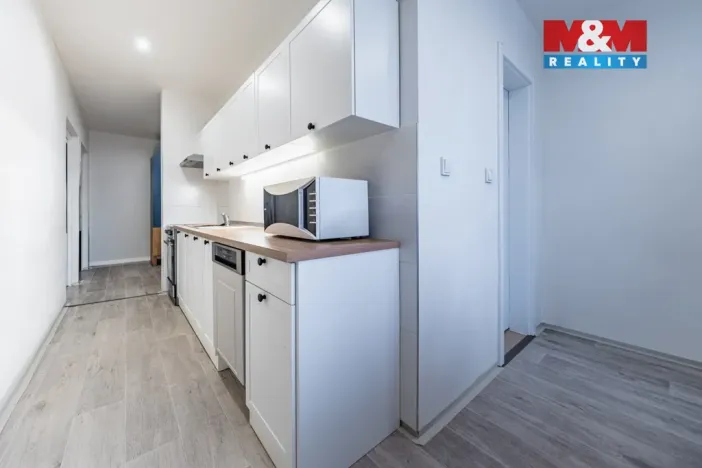 Prodej bytu 2+1, Žatec, Pražská, 61 m2