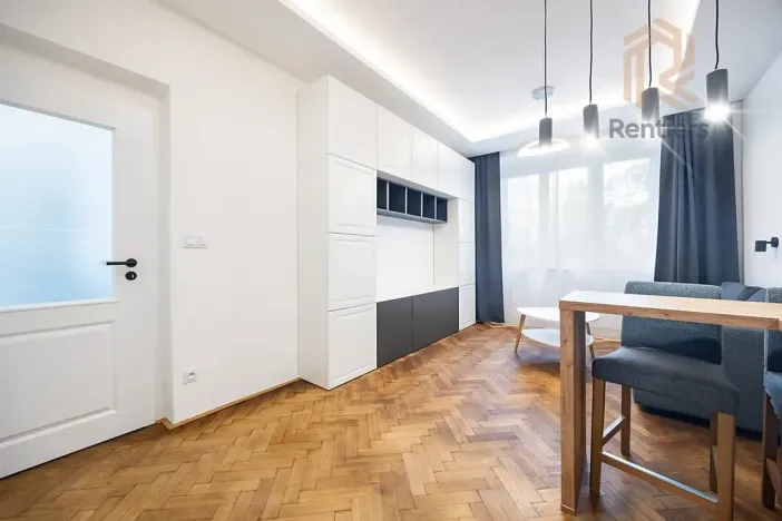 Pronájem bytu 1+kk, Praha - Střešovice, Myslbekova, 30 m2
