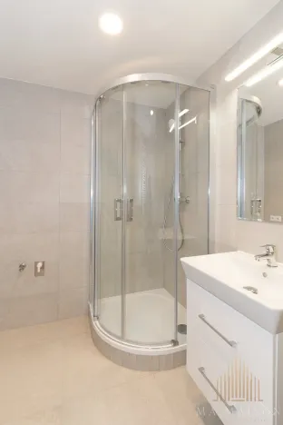 Pronájem bytu 1+kk, Praha - Hloubětín, Poděbradská, 32 m2