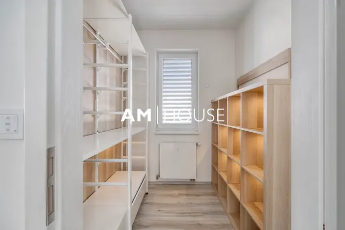 Prodej rodinného domu, Praha - Březiněves, Mikanových, 139 m2