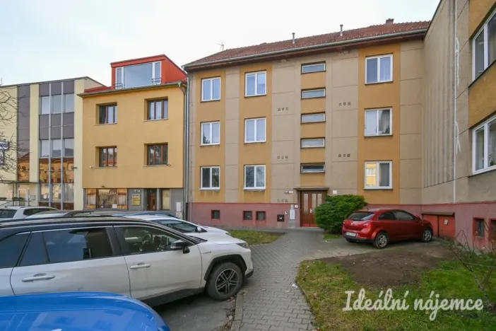 Pronájem bytu 2+1, Brno, Škroupova, 56 m2