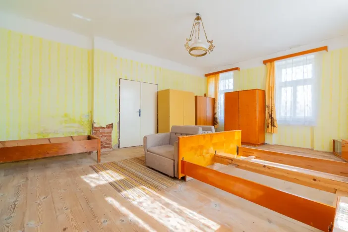 Prodej zemědělské usedlosti, Lišov - Horní Slověnice, 900 m2