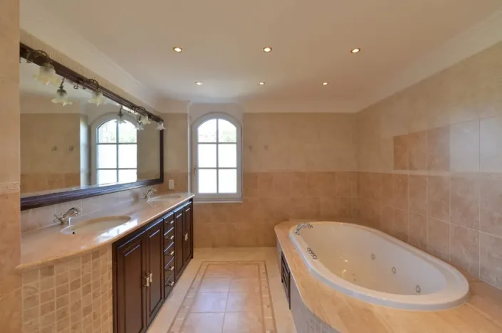 Pronájem rodinného domu, Praha - Nebušice, Spojová, 300 m2