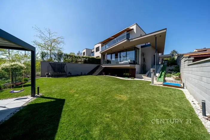 Prodej vícegeneračního domu, Praha - Malešice, Dubského, 321 m2